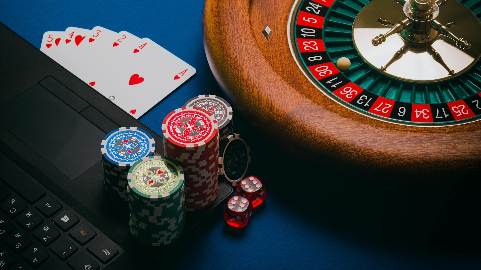 Dewi188 Poker: 5 Key Insights For Players